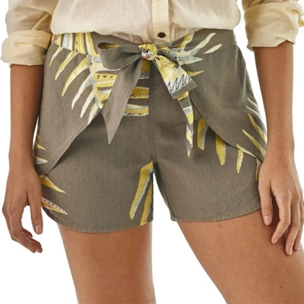 Patagonia Spring 2019 Garden Island Shorts Women’s XS
Style #58175